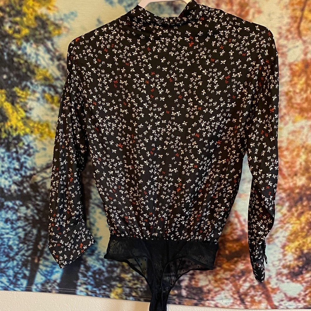 NWOT Free People Black/white/red silky feel deep V Bodysuit with butterflies - Picture 7 of 9